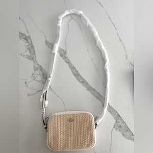 CROSSBODY COACH CAMERA BAG- NEW